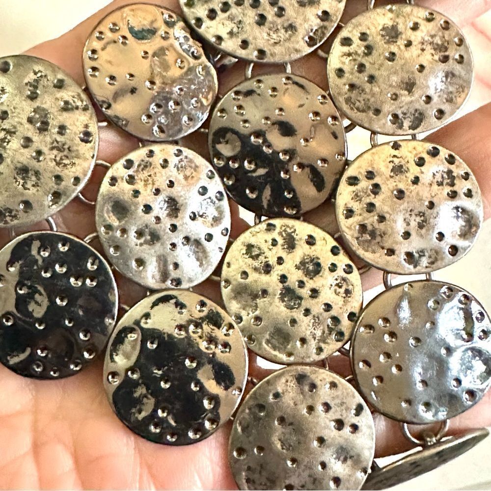 Silver tone statement necklace - Picture 11 of 11